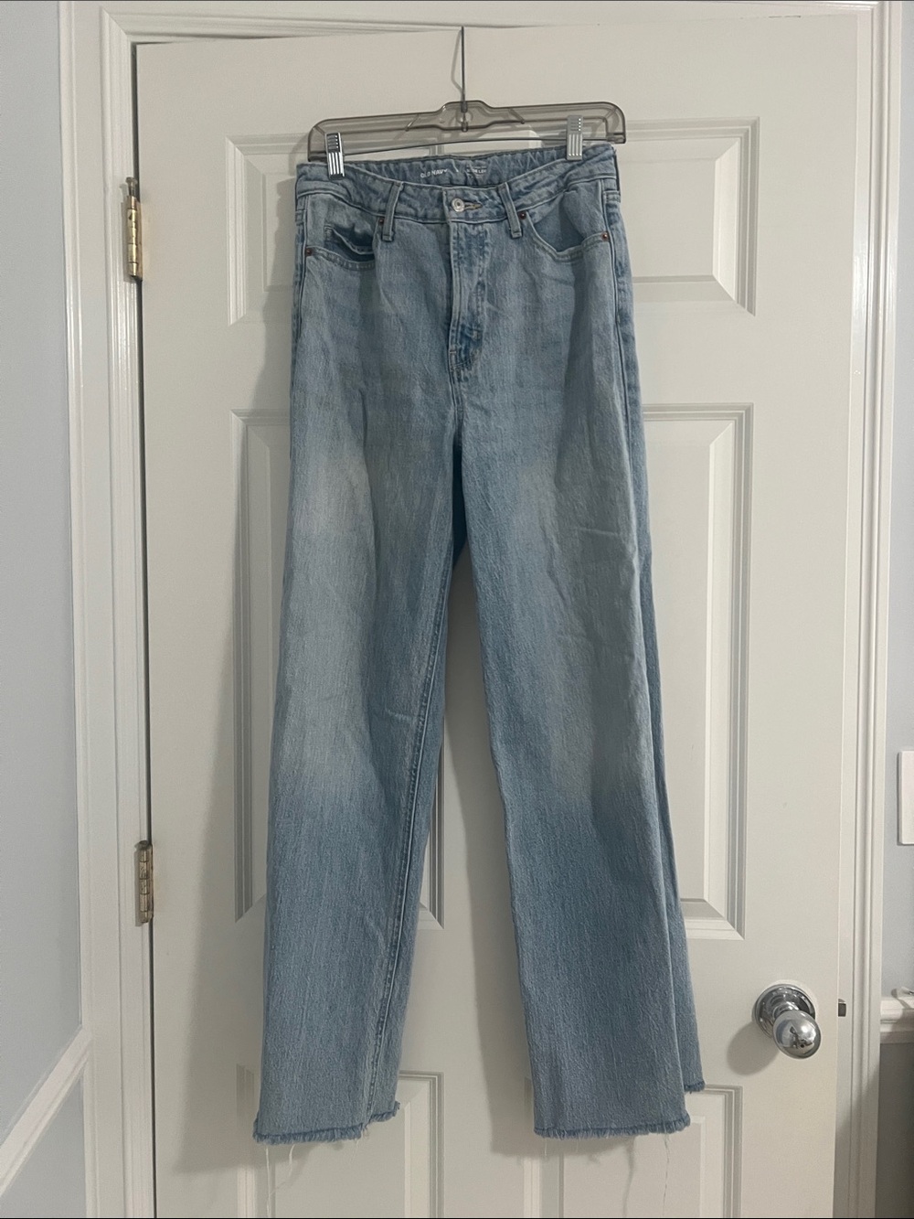 Old Navy Light Blue Straight Leg Women’s Jeans